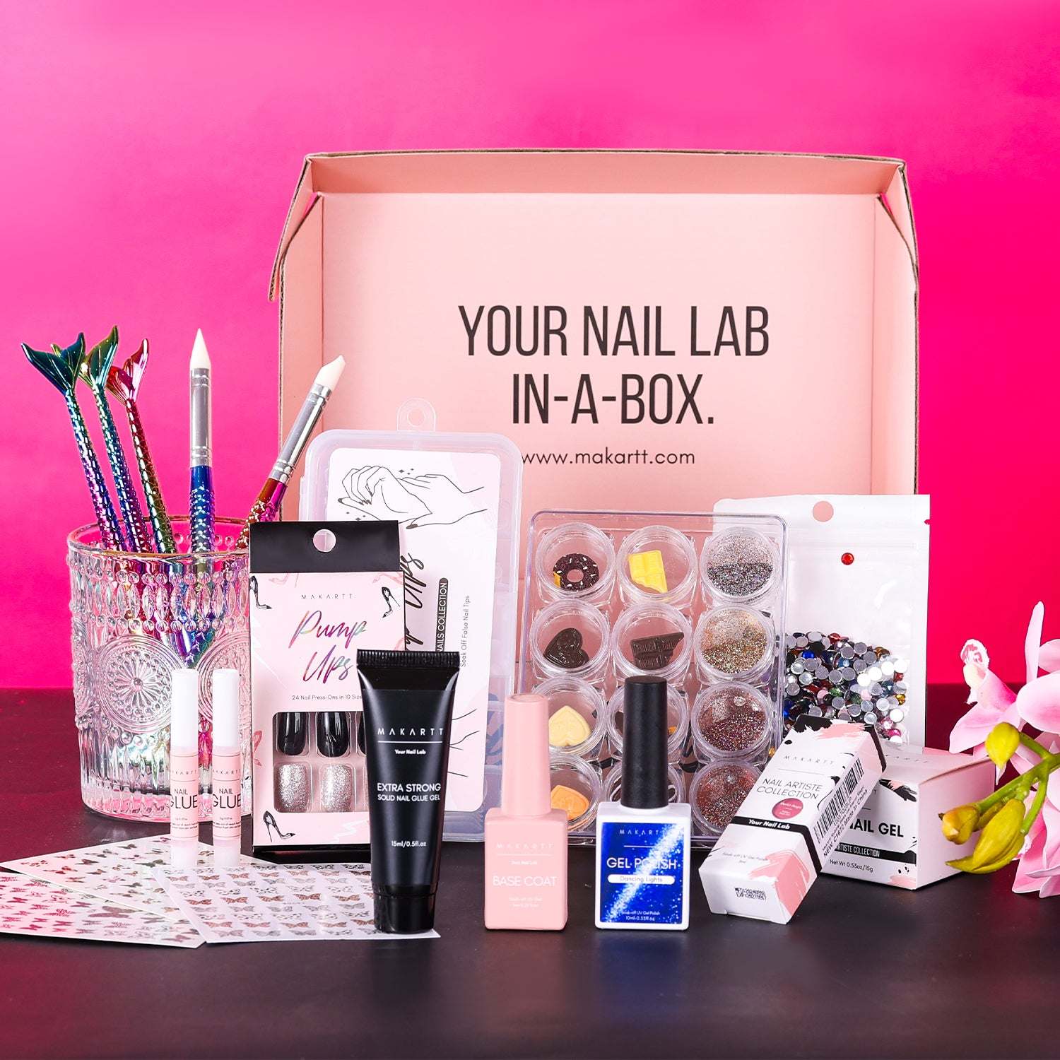 makartt-nail-box-coffret-myst-re-de-produits-ongulaires-makartt-d-une-valeur-sup image 4